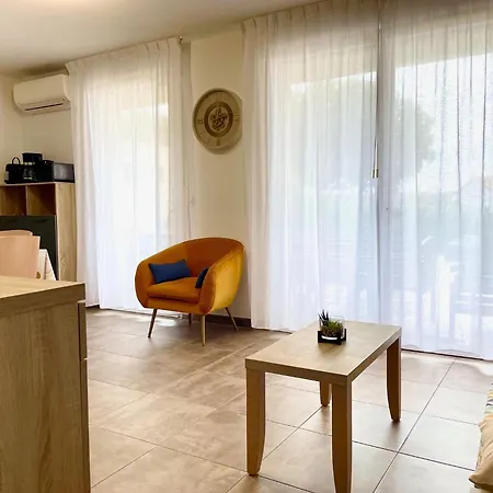 Noelly - Les Hauts De Dom wakacyjny