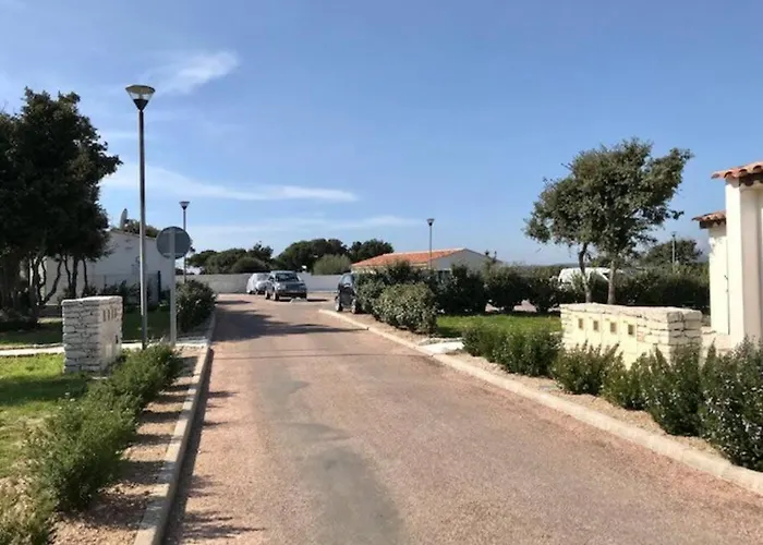 Noelly - Les Hauts De * Bonifacio (Corsica)