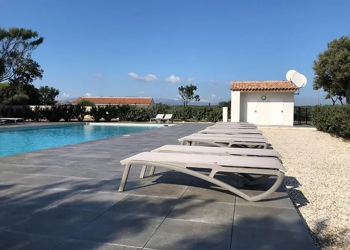 Noelly - Les Hauts De Bonifacio (Corsica)