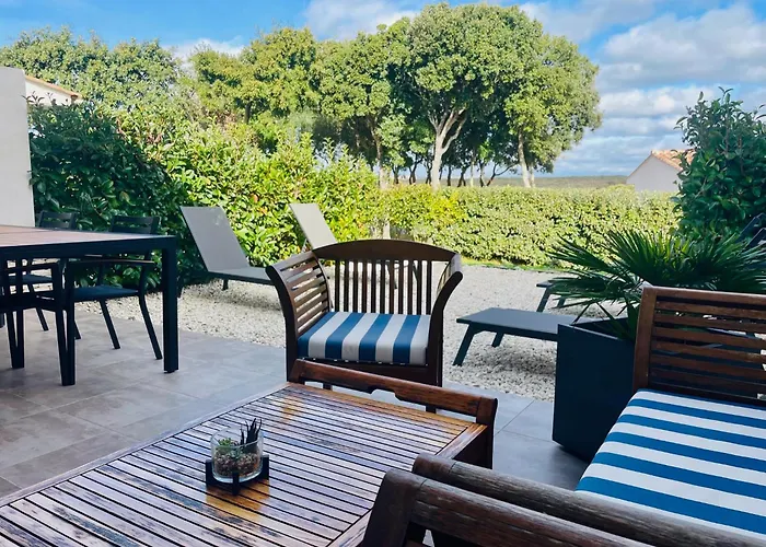 Vakantiehuis Noelly - Les Hauts De *